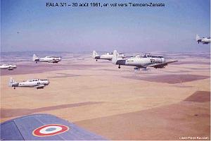196- ARMEE DE L'AIR EN ALGERIE 1945-1962-44 (82)